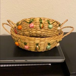 Vintage Casserole Holder Serving Baskets